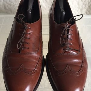 Men's Wingtip Oxford Shoes